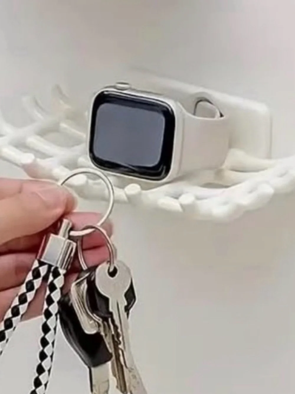 💞 New White No-Drill Adhesive Wall-Mounted Soap Dish & Loofah Holder